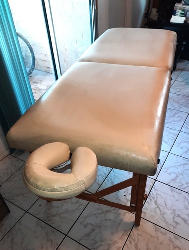 Professional massage table - , –