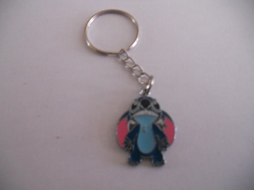 Porte cle disney - porte, stitch