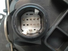 Optique avant principal droit