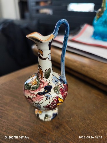 Petit vase faience la - en, de