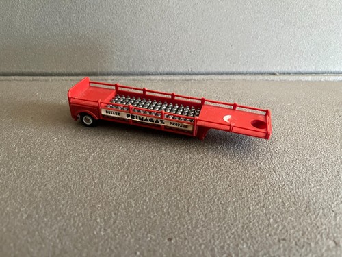 Ancienne voiture miniature - ancienne,