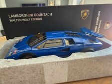 MINT 1/18 AUTOart Lamborghini