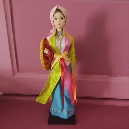 Figurine femme asiatique - figurine,