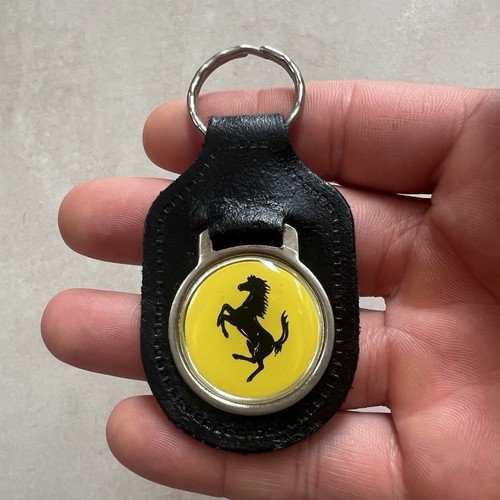 Porte cle ferrari veritable - porte,