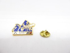 Pin's Pins Pin Badge - AIR