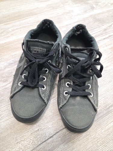 Well worn black converse all - black,