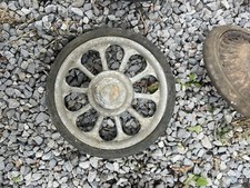 VOITURE A PEDALES ?? / Pedal