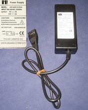 Chargeur Adaptateur  JHS-Q05  12-S334 800-34W4P26-C02 12V 5V 2A 4PINS