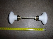 Paire poignée de porte porcelaine bague laiton; carré de 6mm