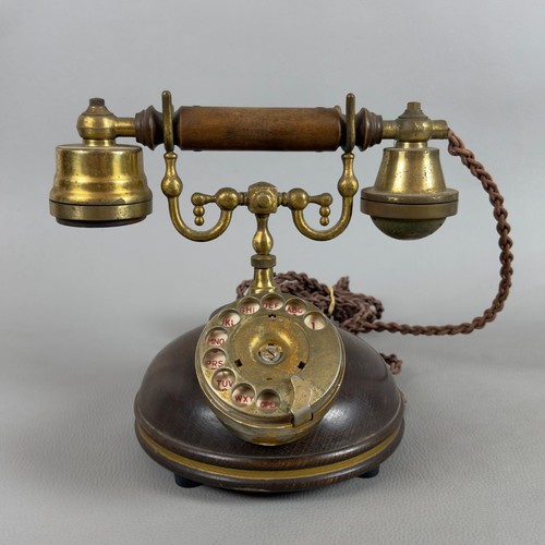 Ancien téléphone disque - ancien, À