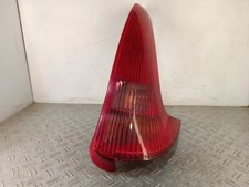 Feu arriere principal droit