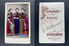Kuhlmann, Buckeburg, jeunes femmes Vintage cdv albumen print. Tirage albumin