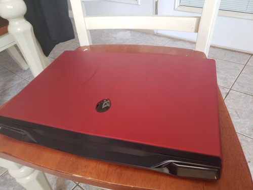 Rare red 120hz alienware - rare,