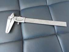 Ancien Outil Instrument de