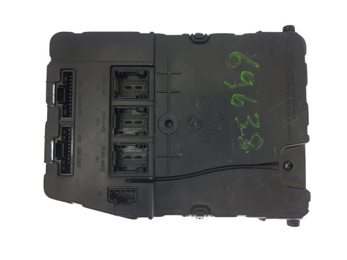 Calculateur ecu uch x84 - ecu, n2