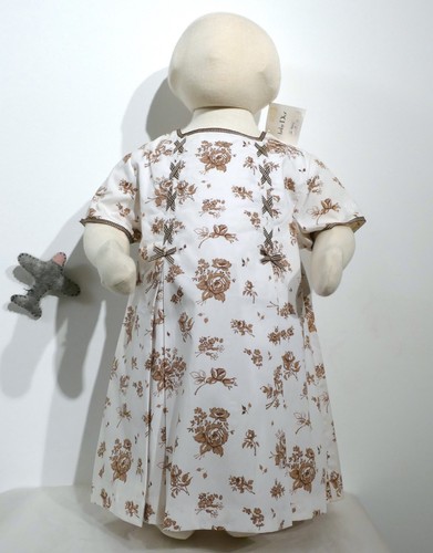 Robe aux nœuds bouquets de - aux, et