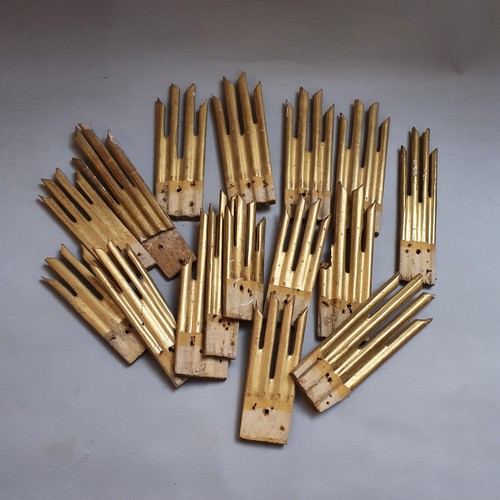 Anciens frises fragments - frises,