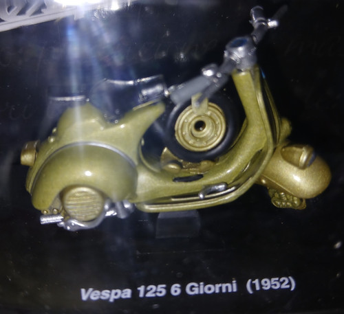 Moto scooter miniature - mob, old