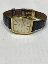 Montre  femme Oméga de ville mécanique .