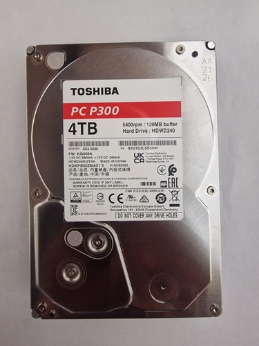 Toshiba p300 4to sata - 3.5", iii