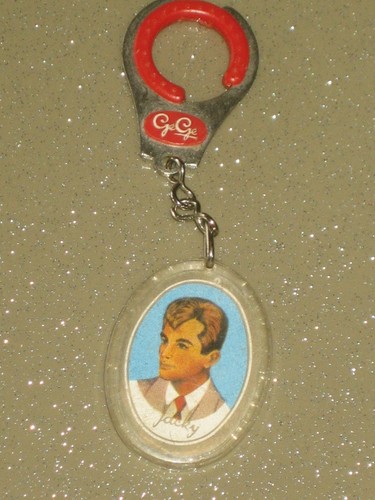 Porte clés poupées gégé - clés,