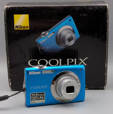 Nikon Coolpix S3000 Blue