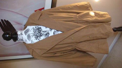 Women coat expess - by,