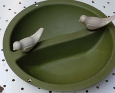 Mangeoire-abreuvoir en résine, à poser au sol, ou, à suspendre pour oiseaux