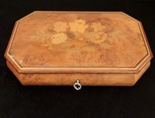 Boîte à bijoux musicale