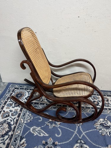 Vtg child thonet - vtg,