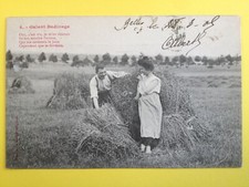 cpa 1900 Phot. BERGERET & Cie NANCY Galant Badinage PAYSANNE Bottes de Foins