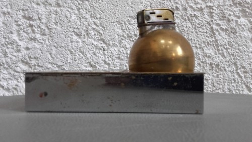 Briquet ancien bureau le - briquet,
