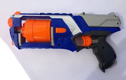 Nerf strike elite strongarm - n-strike,