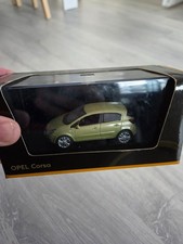 Opel Corsa 5 verte - NOREV