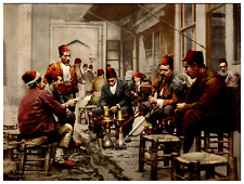 Türkiye, Istanbul, Kafenin önünde sigara içen türkler Vintage photochrome, Türki