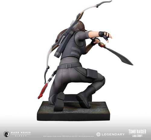 Figurine tomb raider - tomb,