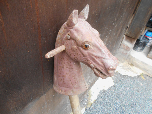 Tete cheval fonte - en,