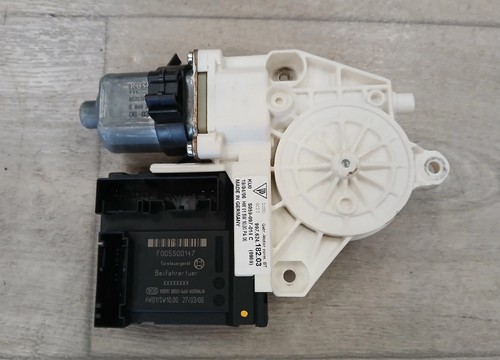 Moteur lève vitre côté