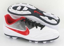 Chaussures football  NIKE Medio FG  R  junior  blanc rouge 38 FR neuf sans boite