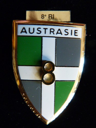 Insigne militaire pucelle - insigne,