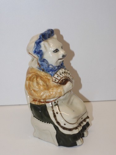 Amusante ancienne tirelire - *amusante,