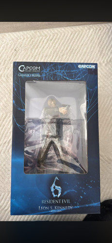 Capcom figurine leon - capcom, kennedy