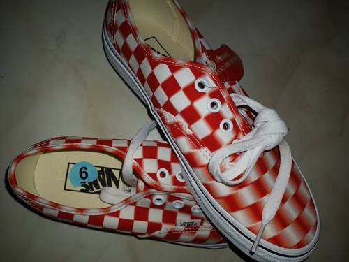 Vans checkerboard man size 6 - man.,