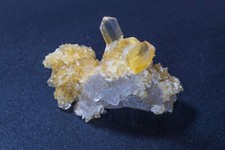 Cristaux de Sélénite sur Halite 6,5cm x 3,5 cm x 5cm 58gr