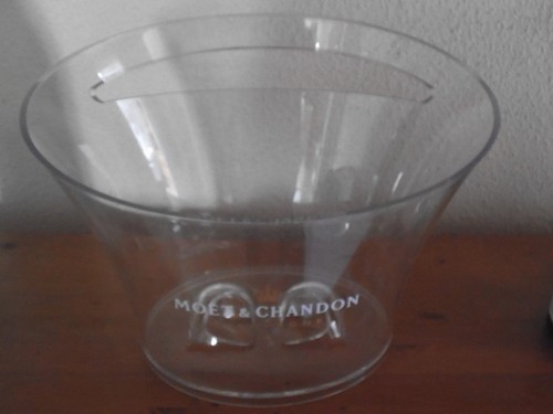 Vasque champagne moet - a, et