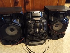 chaine hifi samsung + 2baffes 