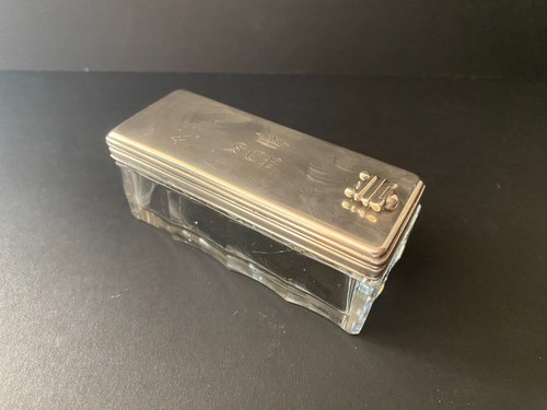 Ancienne boite cristal - , et