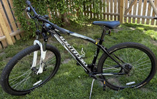 Specialized pitch  Mountain