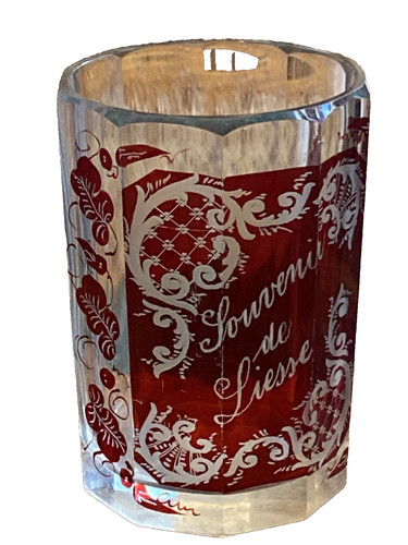 Gobelet verre gravé - , en