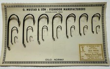 Hameçons de marque MUSTAD & Son - qual 92553 S - fabriqués en Norvège / VINTAGE